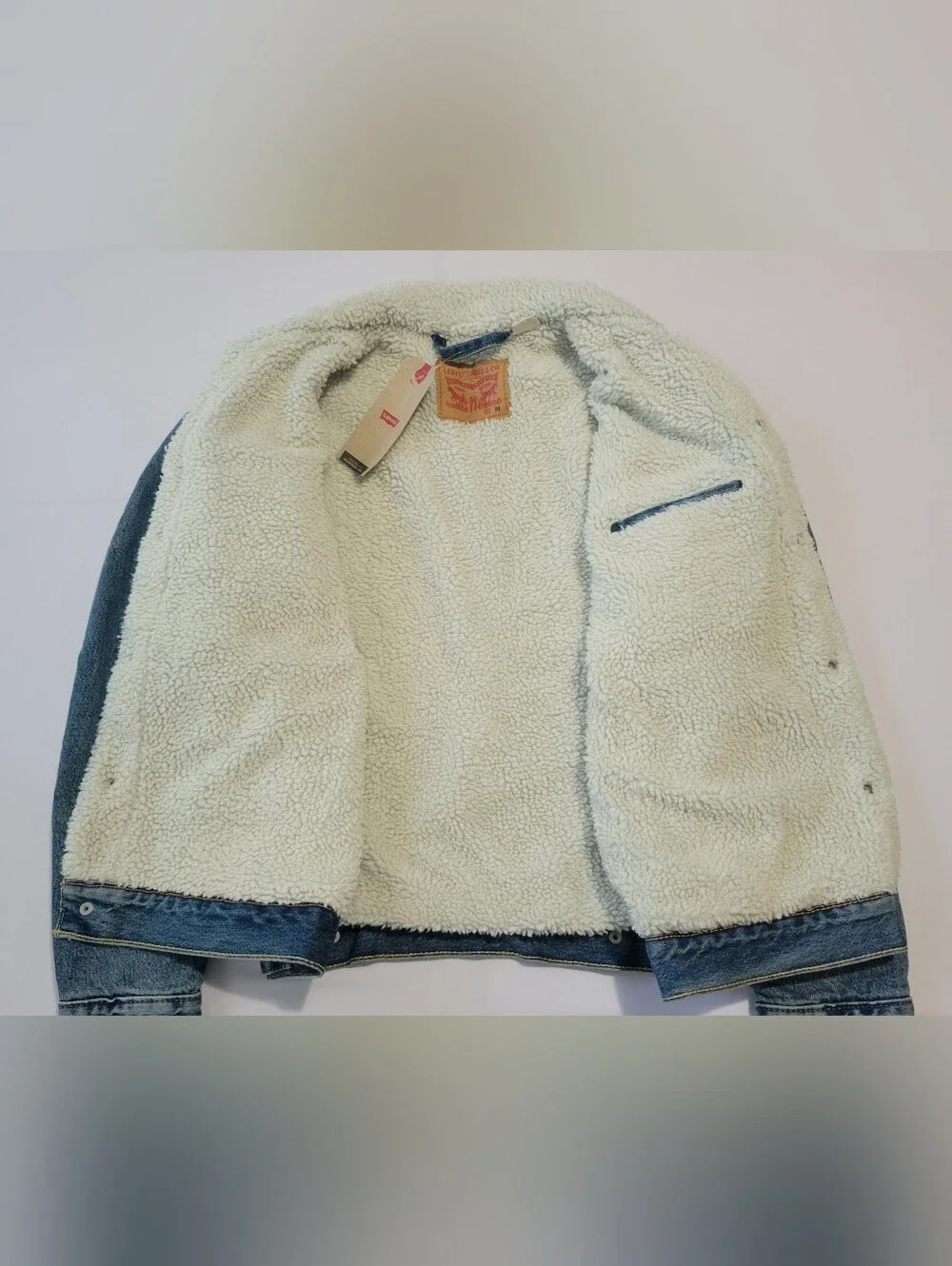 NWT Levi Strauss & Co. Denim Jean Sherpa Lined Type III Trucker Snap Jacket